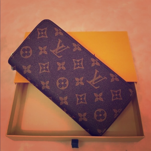 Wallet - Picture 3 of 4